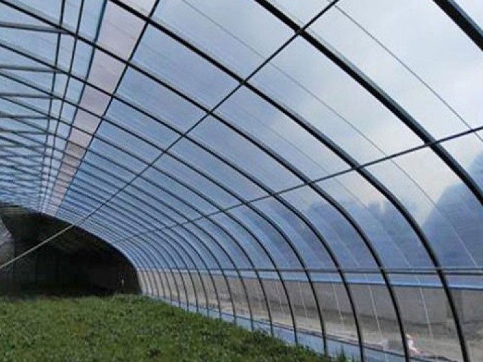 幾字鋼日光溫室